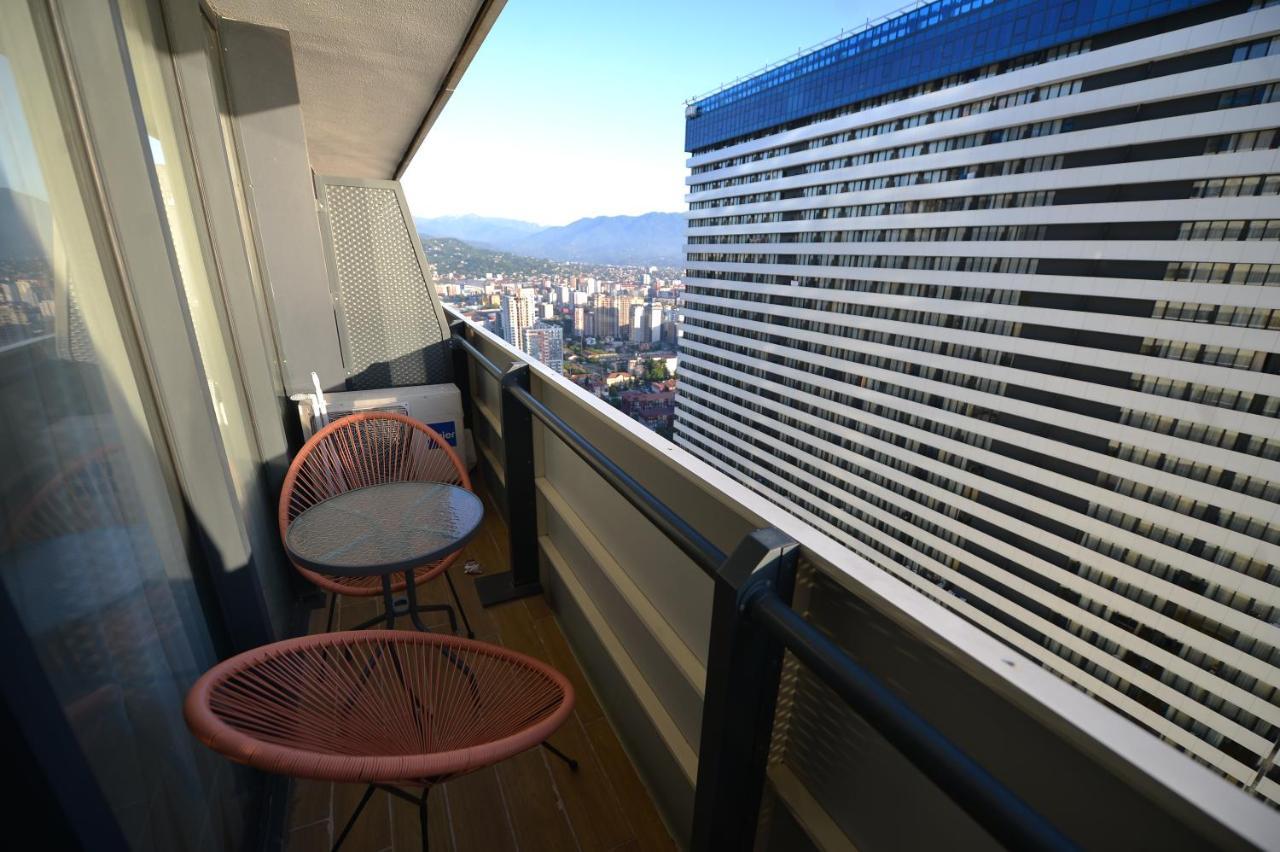 Orbi City Twins Tower Batumi Exterior foto